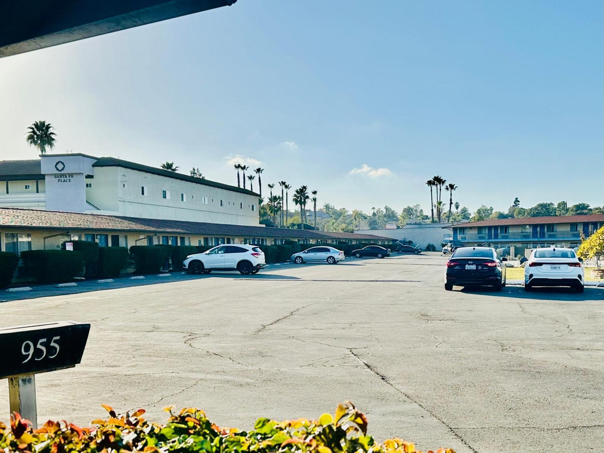 Franciscan Inn Motel Vista Exterior photo