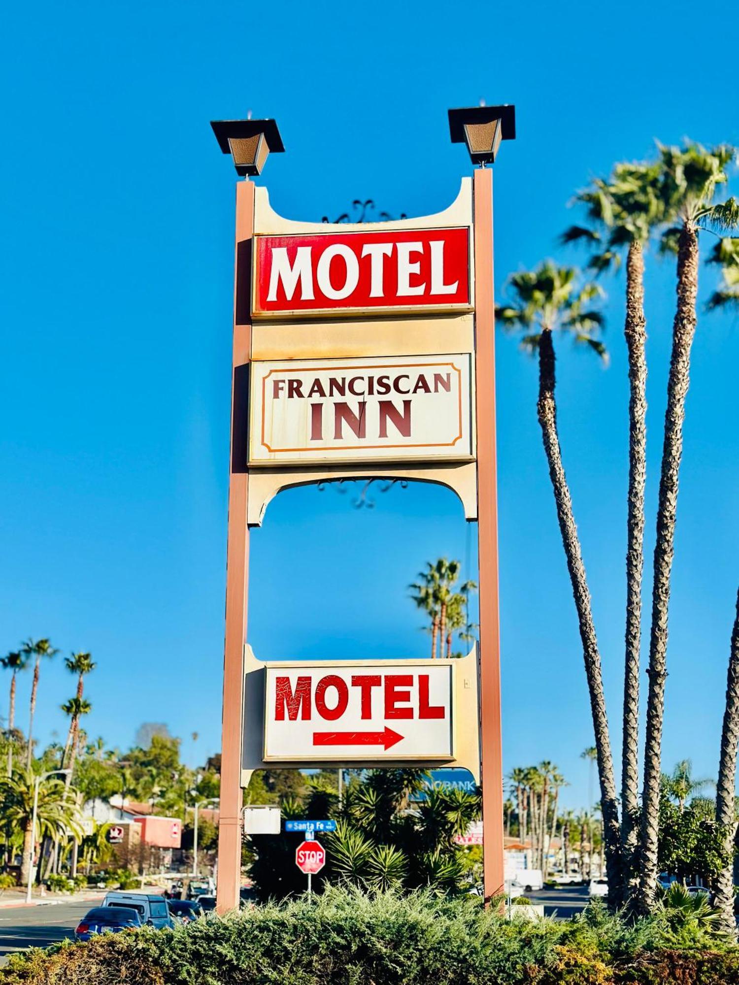 Franciscan Inn Motel Vista Exterior photo