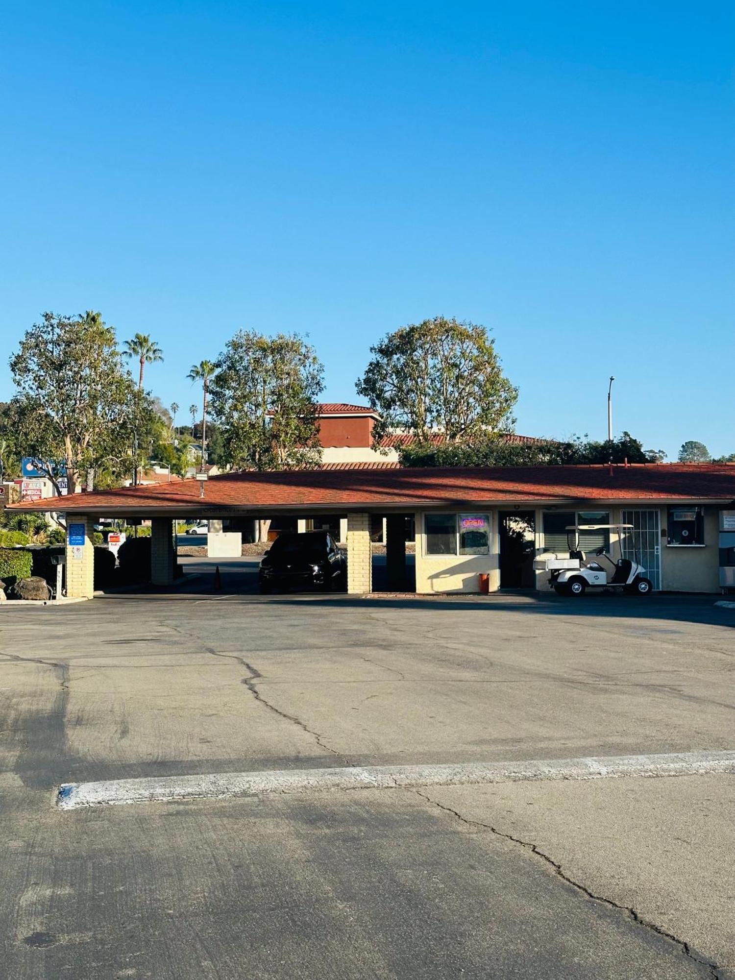 Franciscan Inn Motel Vista Exterior photo